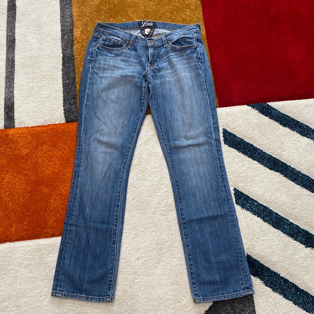 Lucky Brand womans jeans size 28